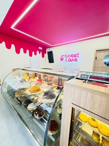 Sweet Cake
